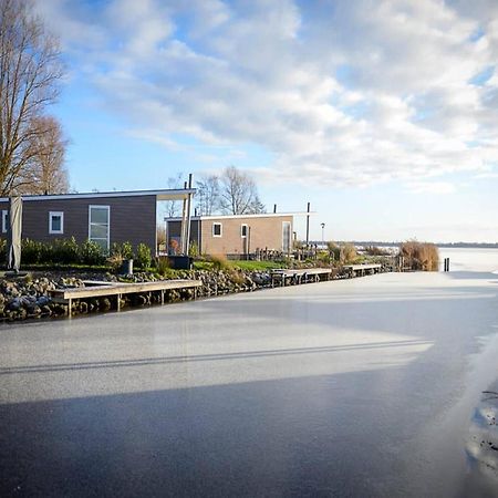 Spacious Villa With Dishwasher, Leeuwarden At 21Km Suameer Exterior photo